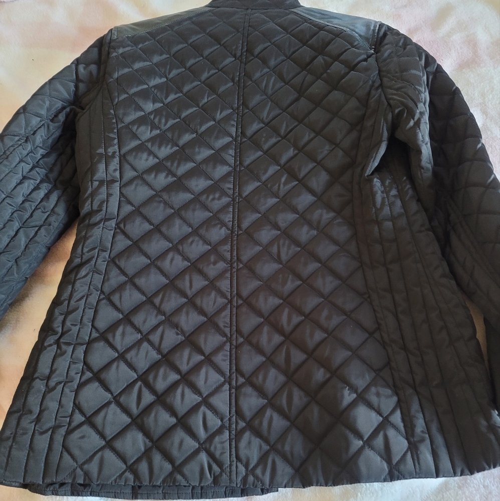 Coat - Picture 2 of 3